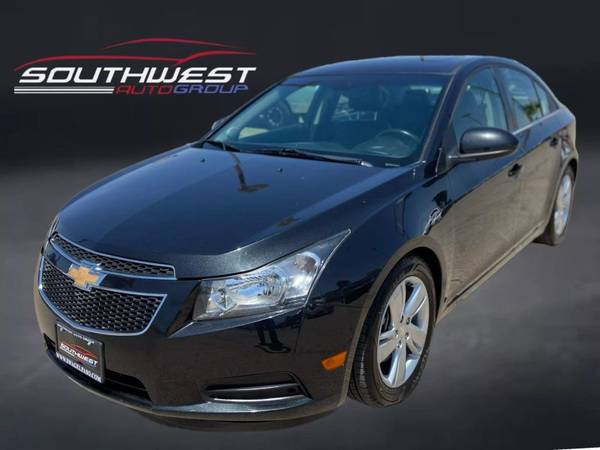 Chevrolet Cruze with VIN: 1G1P75SZ3E7100247