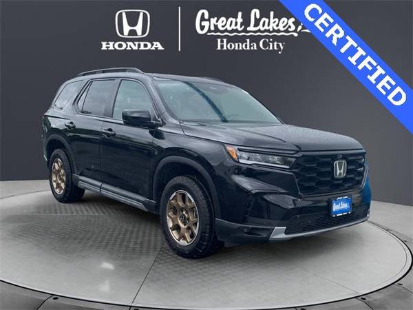Honda Pilot with VIN: 5FNYG1H62RB040267