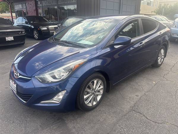 Hyundai Elantra with VIN: 5NPDH4AE9GH666749