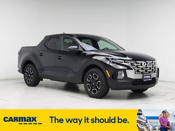 Hyundai Santa Cruz with VIN: 5NTJBDAE6NH010530