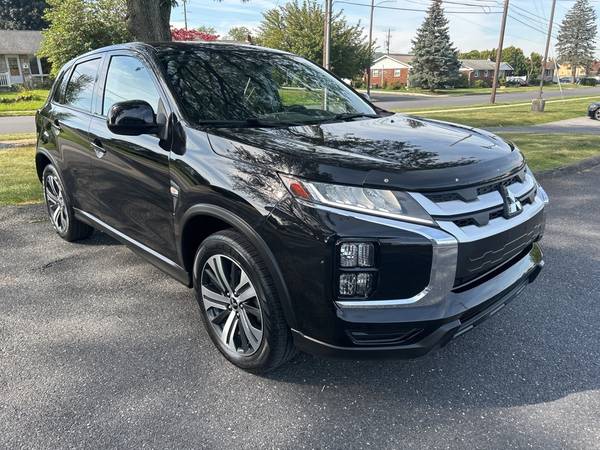 Mitsubishi Outlander Sport with VIN: JA4ARUAUXMU008537