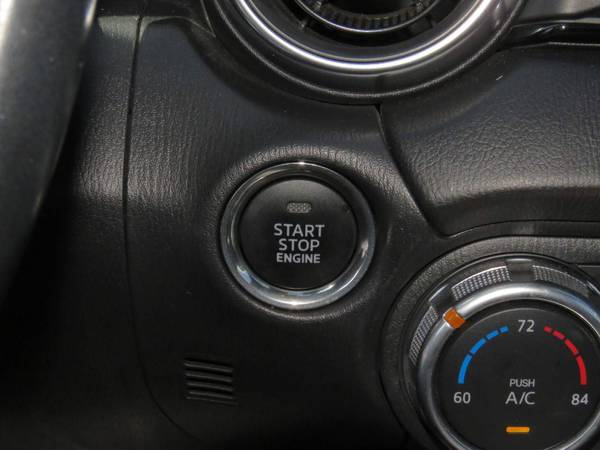 Mazda MX-5 Miata with VIN: JM1NDAD79L0412509