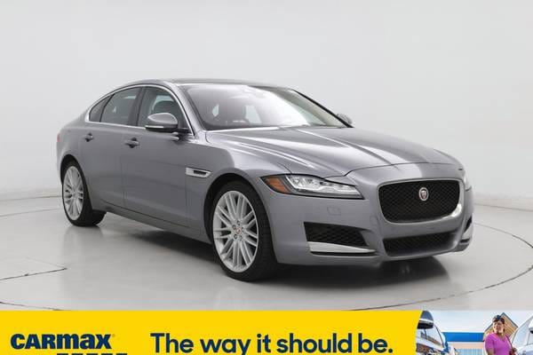 2020 Jaguar XF 30t Prestige