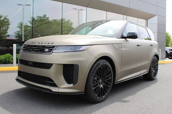 2024 Land Rover Range Rover Sport P635 SV Edition One