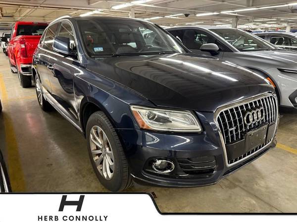 Audi Q5 with VIN: WA1L2AFP1GA113701