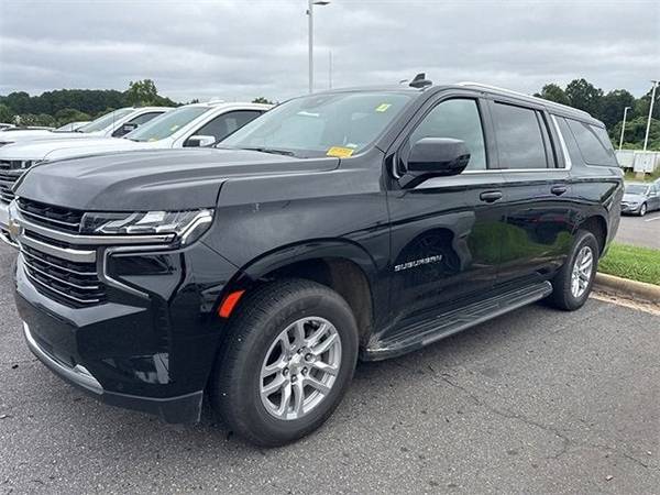 Chevrolet Suburban with VIN: 1GNSKCKD6PR200219