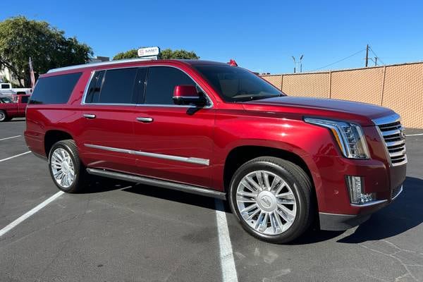 2017 Cadillac Escalade ESV Platinum