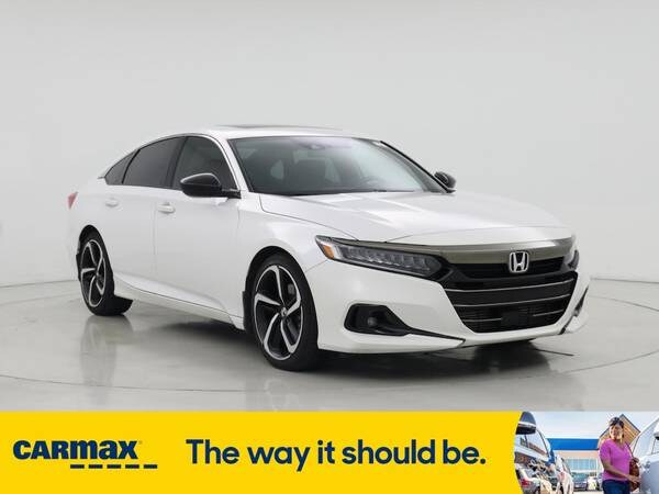 Honda Accord with VIN: 1HGCV2F33NA012738