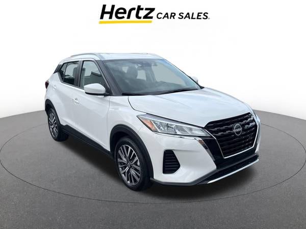 Nissan Kicks with VIN: 3N1CP5CV5RL560094