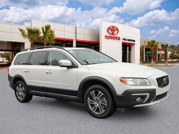 Volvo XC70 with VIN: YV4952BL8E1175865