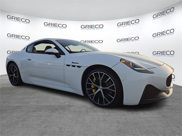 Maserati GranTurismo with VIN: ZAMBMVBB8RX439164