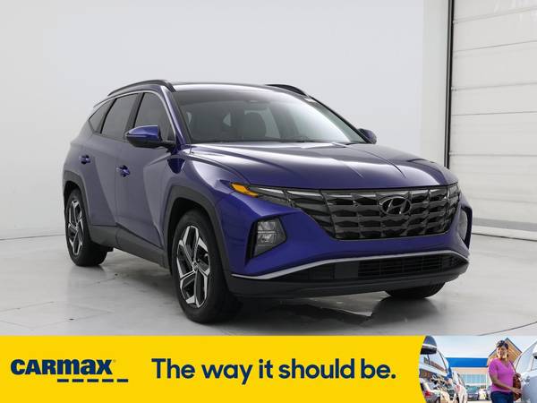 Hyundai Tucson with VIN: 5NMJC3AE1NH045205