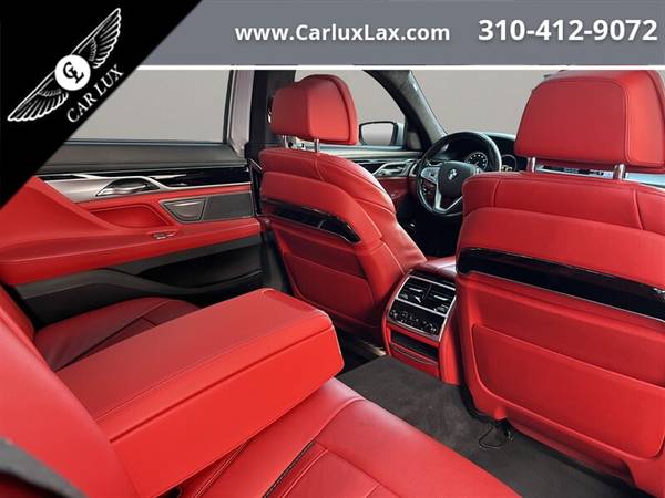 BMW 7 Series with VIN: WBA7F0C52JGM23804