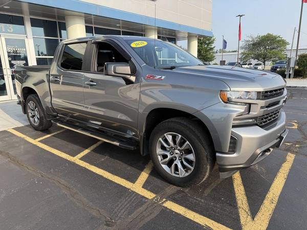 Chevrolet Silverado 1500 with VIN: 1GCUYEED5LZ332390