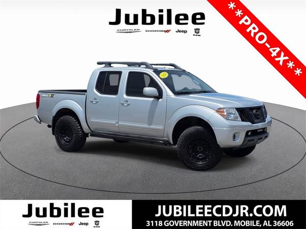 Nissan Frontier with VIN: 1N6AD0EV5EN742740