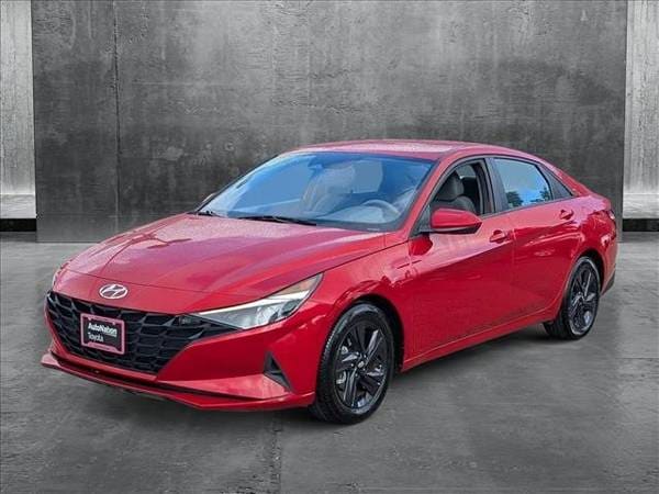 Hyundai Elantra with VIN: 5NPLM4AG4MH051367