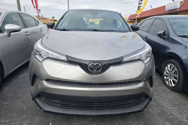 2019 Toyota C-HR XLE