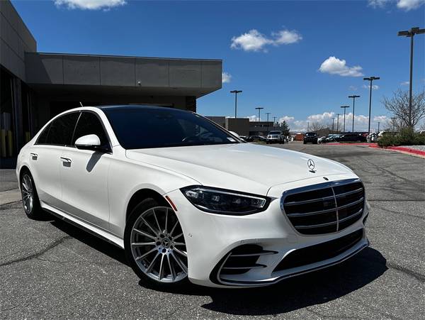 Mercedes-Benz S-Class with VIN: W1K6G6DB5NA088457
