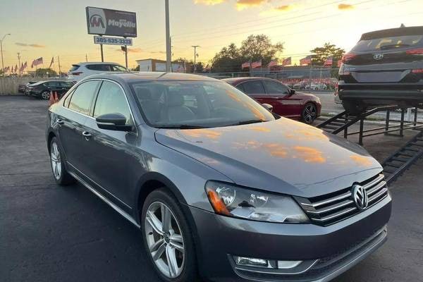 2014 Volkswagen Passat TDI SEL Premium Diesel