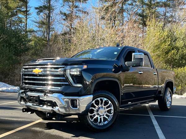 Chevrolet Silverado 2500HD with VIN: 2GC1YPE75R1127369