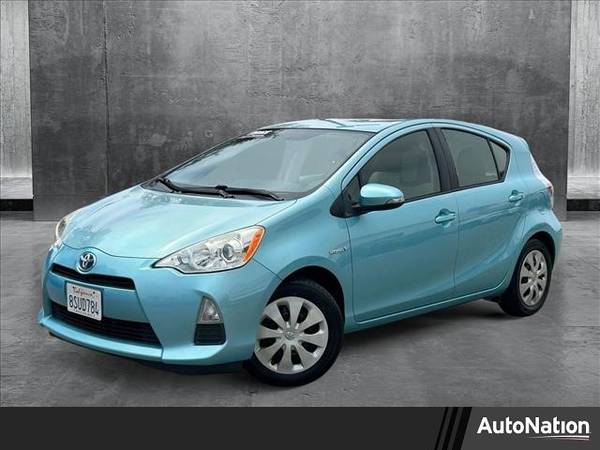 Toyota Prius c with VIN: JTDKDTB36E1068200