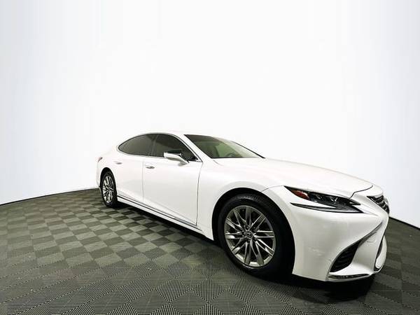 Lexus LS 500 with VIN: JTHB51FF0K5008695