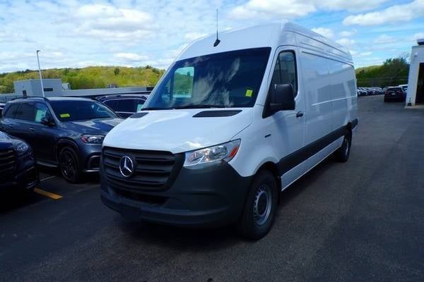 2024 Mercedes-Benz eSprinter 2500 170" WB Cargo