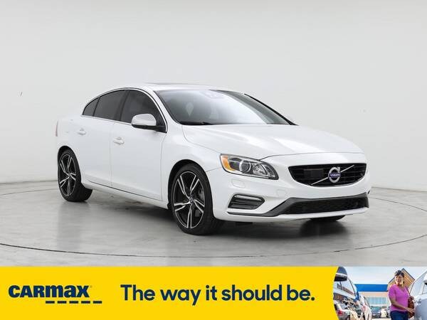 Volvo S60 with VIN: YV149MTSXH2439910