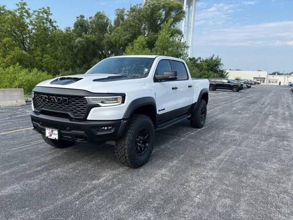 Ram 1500 with VIN: 1C6SRFUP9SN640424