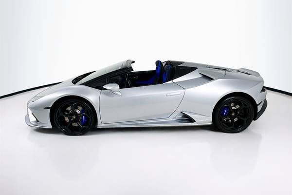 2021 Lamborghini Huracan EVO RWD Spyder Convertible