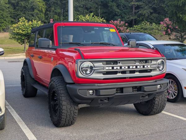 Ford Bronco with VIN: 1FMDE5BH8MLA82854