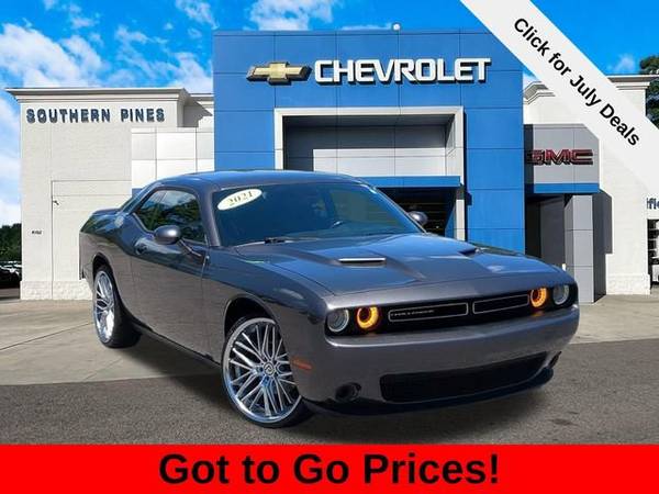 Dodge Challenger with VIN: 2C3CDZAG8MH520969