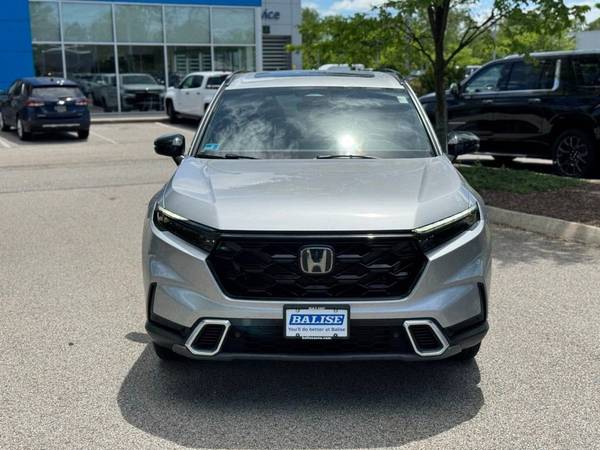 Honda CR-V with VIN: 2HKRS6H99PH809808