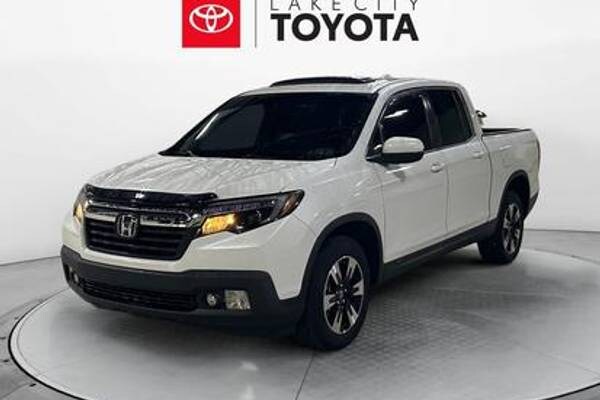 2020 Honda Ridgeline RTL  Crew Cab