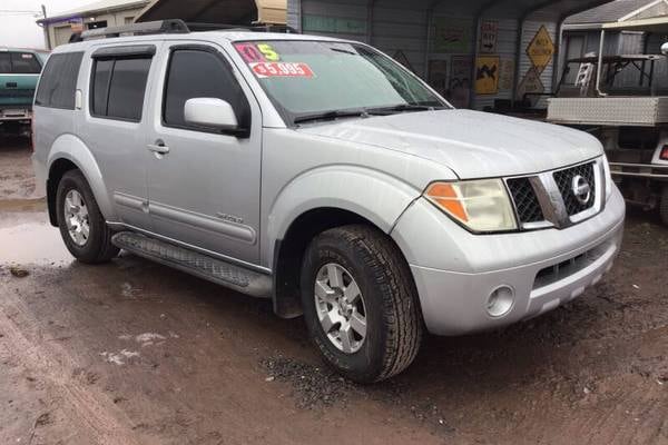 2005 Nissan Pathfinder SE Off Road