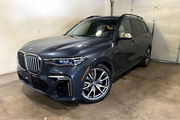 2021 BMW X7 M50i