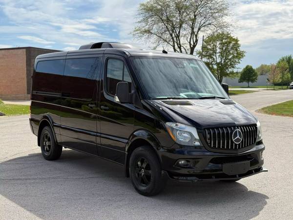 Mercedes-Benz Sprinter with VIN: 8BRPE7CD9GE122827