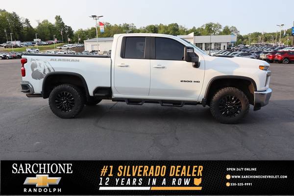 Chevrolet Silverado 2500HD with VIN: 1GC5YNE77NF112350