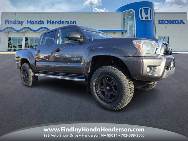 Toyota Tacoma with VIN: 5TFJU4GN2EX058417