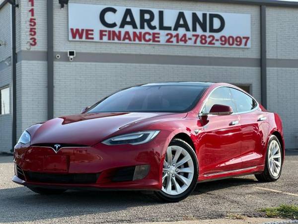 Tesla Model S with VIN: 5YJSA1E15GF165339