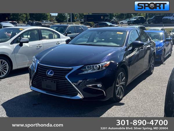 Lexus ES 300h with VIN: JTHBW1GG0H2152021