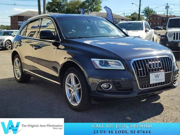 Audi Q5 with VIN: WA1LFAFP2FA088326