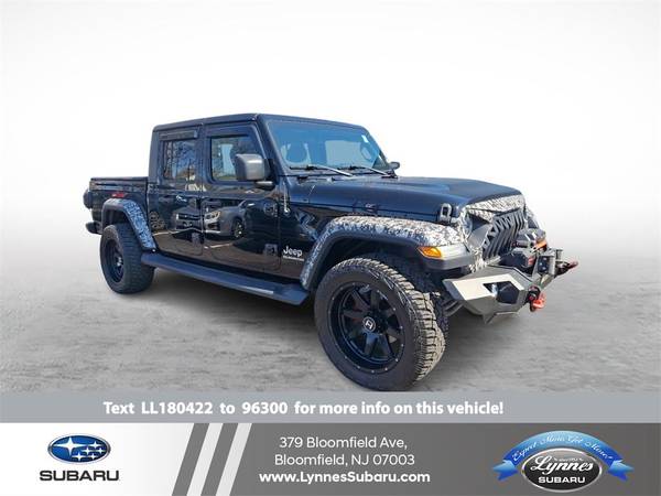Jeep Gladiator with VIN: 1C6HJTFG2LL180422