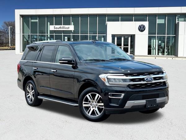 Ford Expedition with VIN: 1FMJU1K83PEA06580