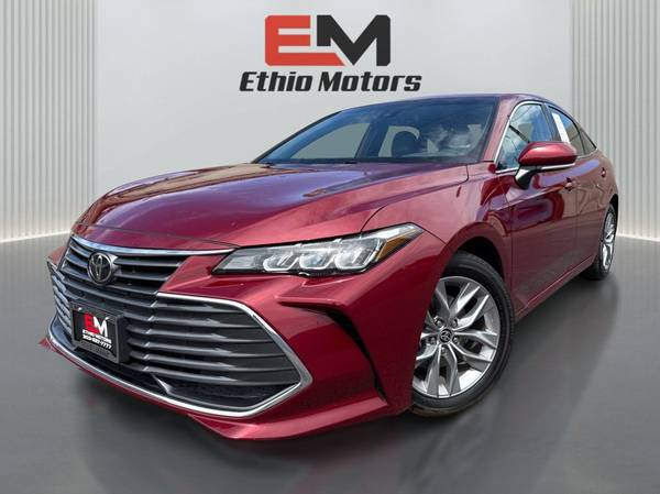 Toyota Avalon with VIN: 4T1JZ1FB8NU083584