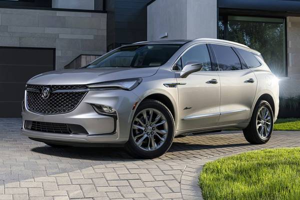 2024 Buick Enclave Essence