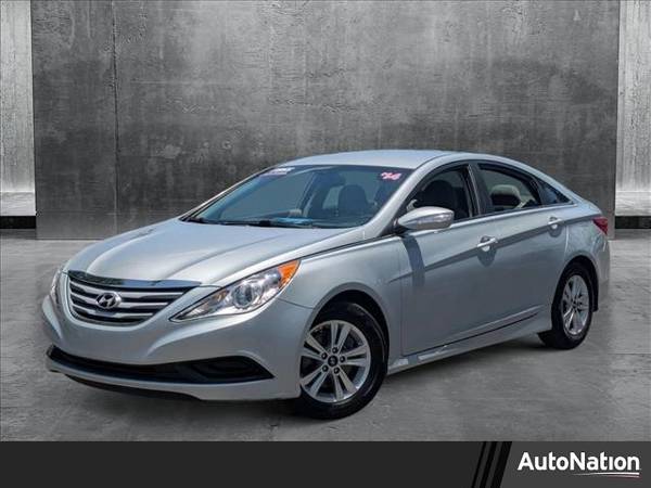 Hyundai Sonata with VIN: 5NPEB4AC2EH912302