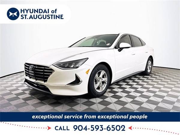 Hyundai Sonata with VIN: 5NPEG4JA8LH043539