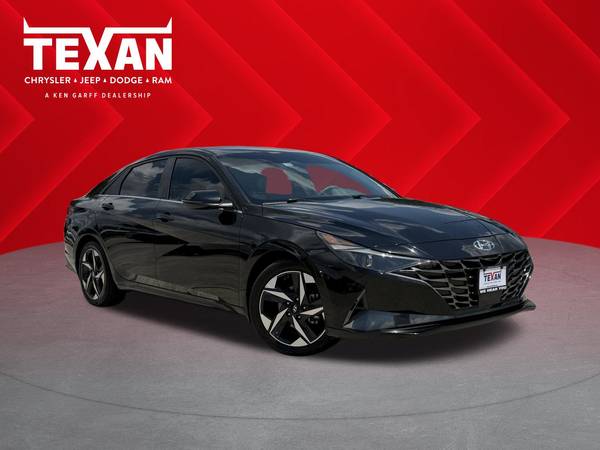 Hyundai Elantra with VIN: 5NPLN4AG5NH056639