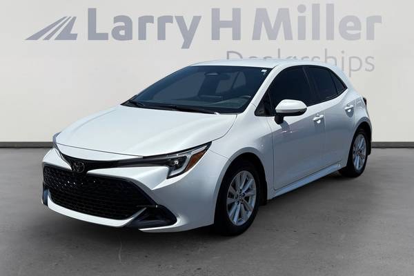 2024 Toyota Corolla Hatchback SE